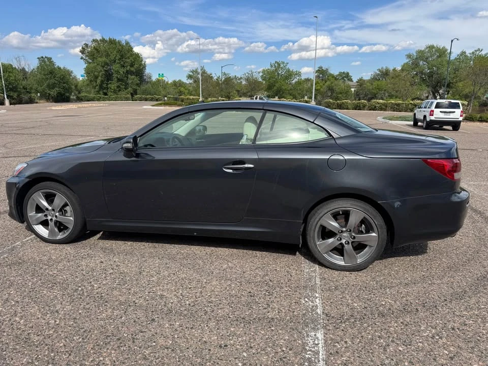 2010 Lexus IS 2nd Gen - Image 3 of 20