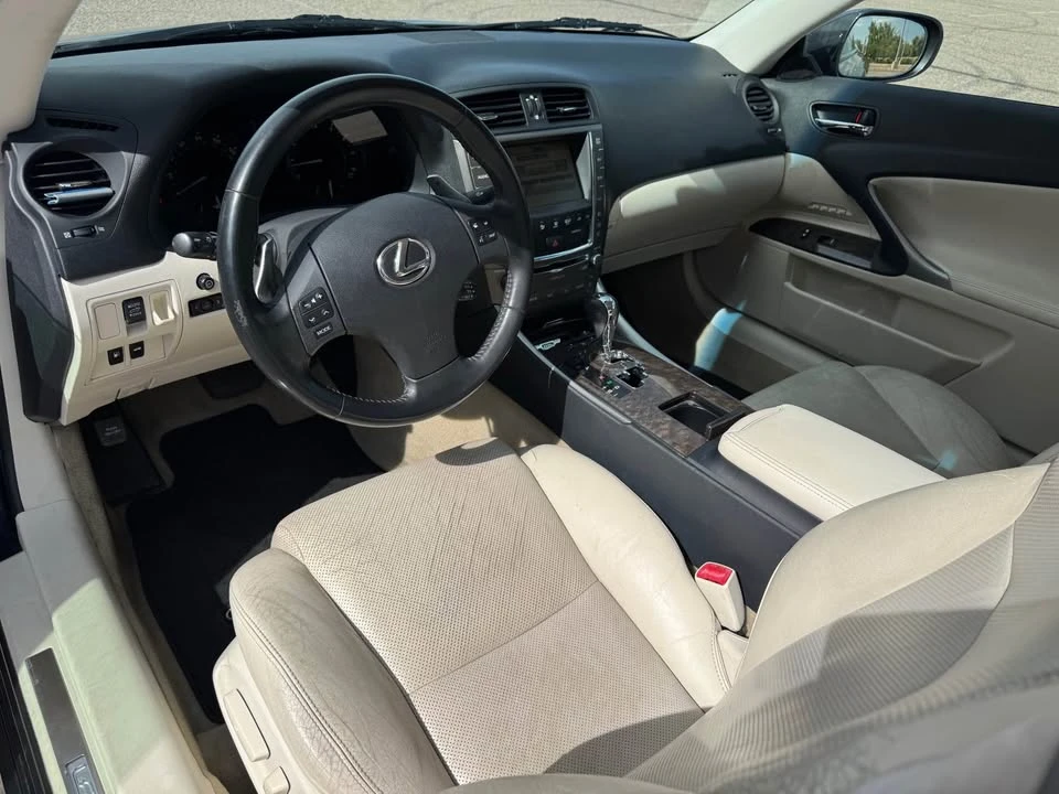 2010 Lexus IS 2nd Gen - Image 10 of 20