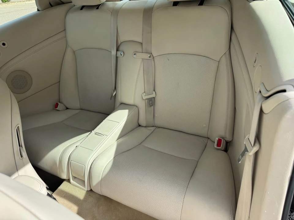 2010 Lexus IS 2nd Gen - Image 15 of 20