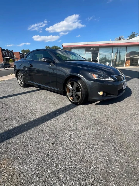 2010 Lexus IS 2nd Gen - Image 2 of 18
