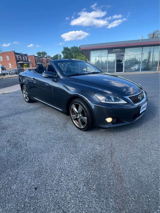 2010 Lexus IS 2nd Gen - Image 12 of 18