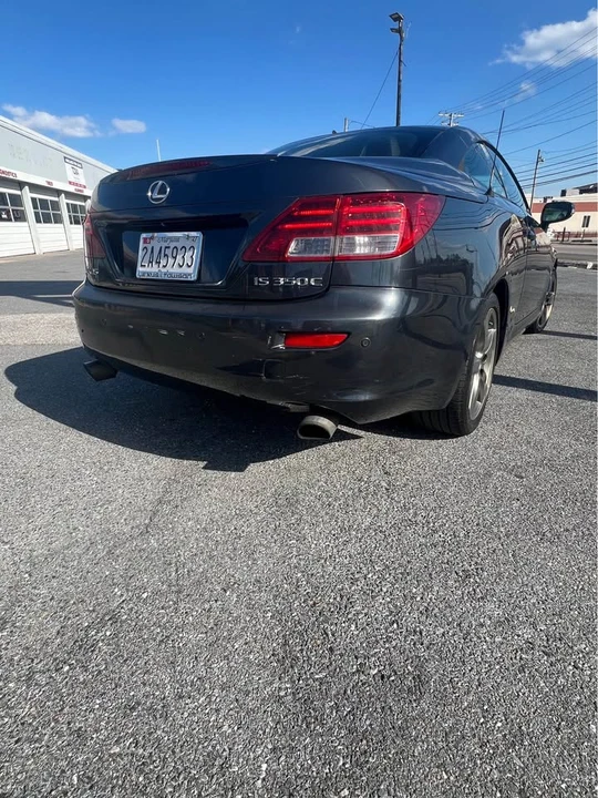 2010 Lexus IS 2nd Gen - Image 3 of 18