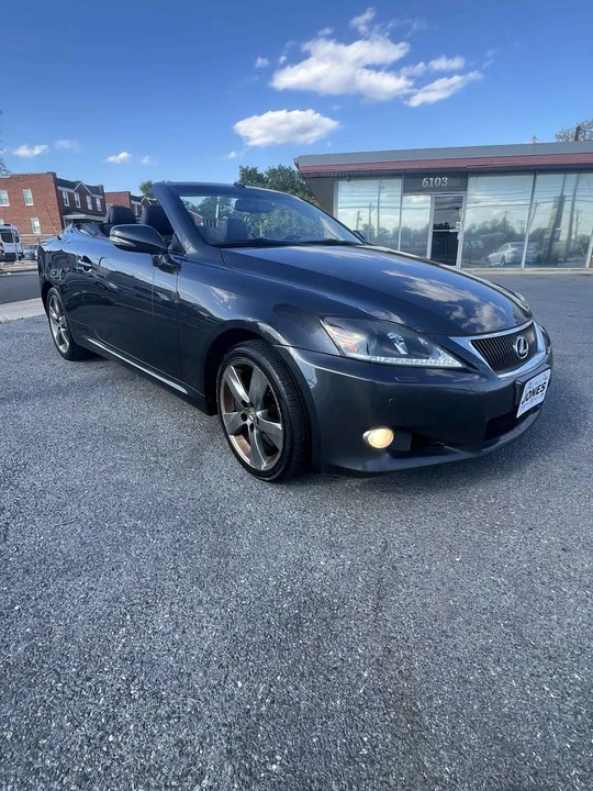 2010 Lexus IS 2nd Gen - Image 3 of 5