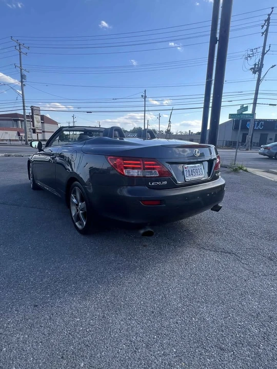 2010 Lexus IS 2nd Gen - Image 2 of 5