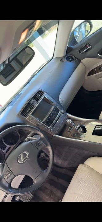 2010 Lexus IS 2nd Gen - Image 3 of 3