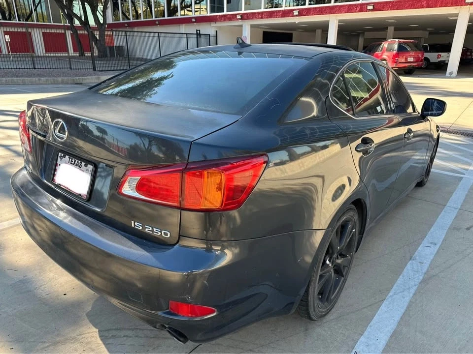 2010 Lexus IS 2nd Gen - Image 3 of 8