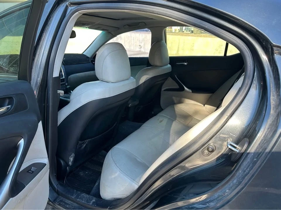 2010 Lexus IS 2nd Gen - Image 7 of 8