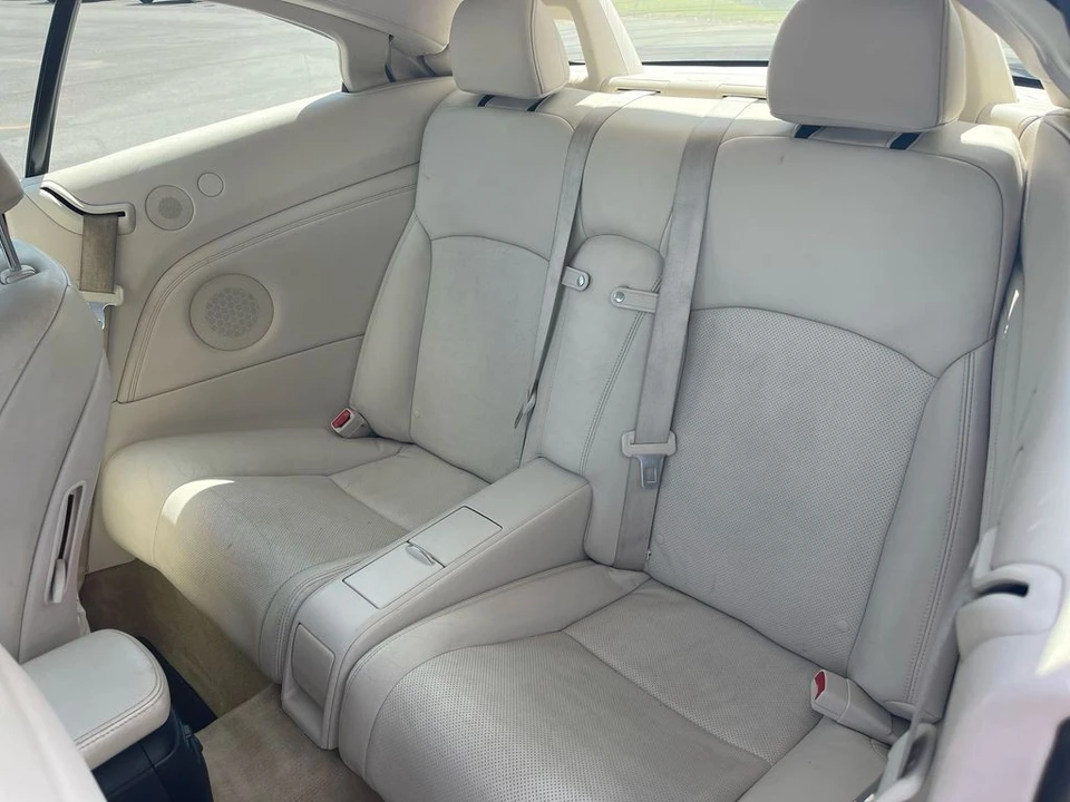 2010 Lexus IS 2nd Gen - Image 10 of 12