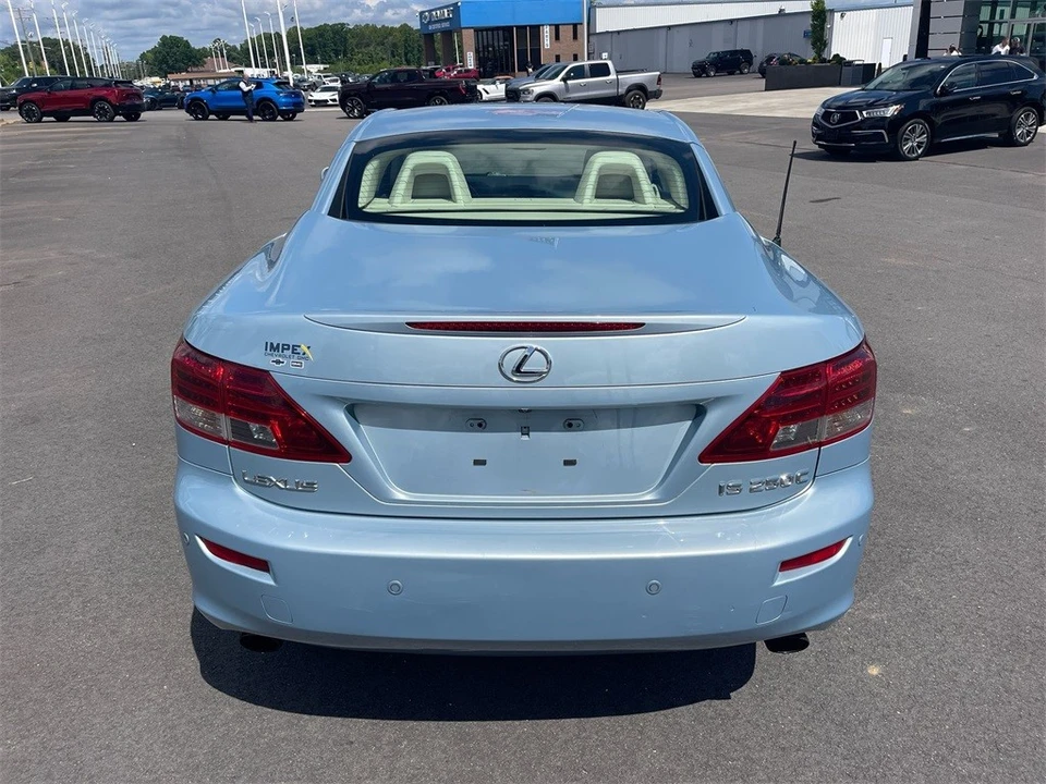 2010 Lexus IS 2nd Gen - Image 4 of 12