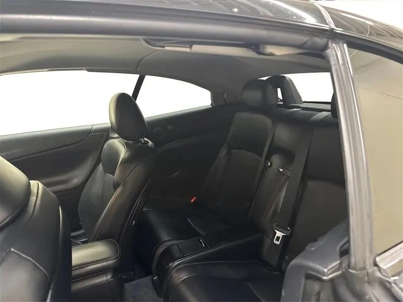2010 Lexus IS 2nd Gen - Image 10 of 12