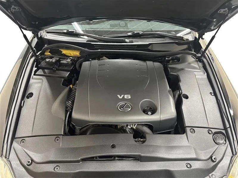 2010 Lexus IS 2nd Gen - Image 11 of 12