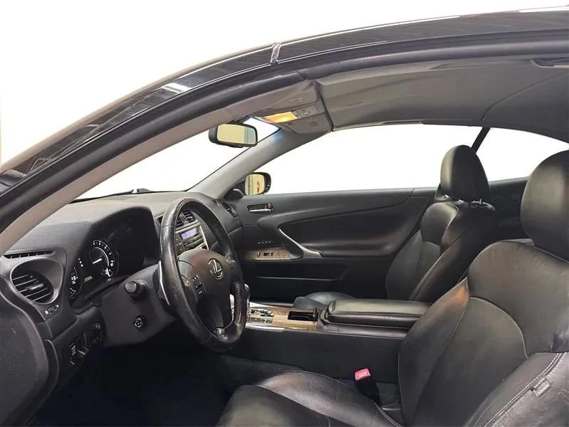 2010 Lexus IS 2nd Gen - Image 9 of 12