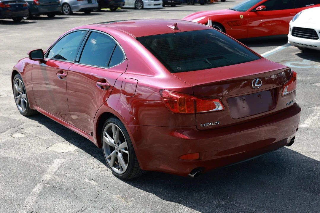 2010 Lexus IS 2nd Gen - Image 5 of 31
