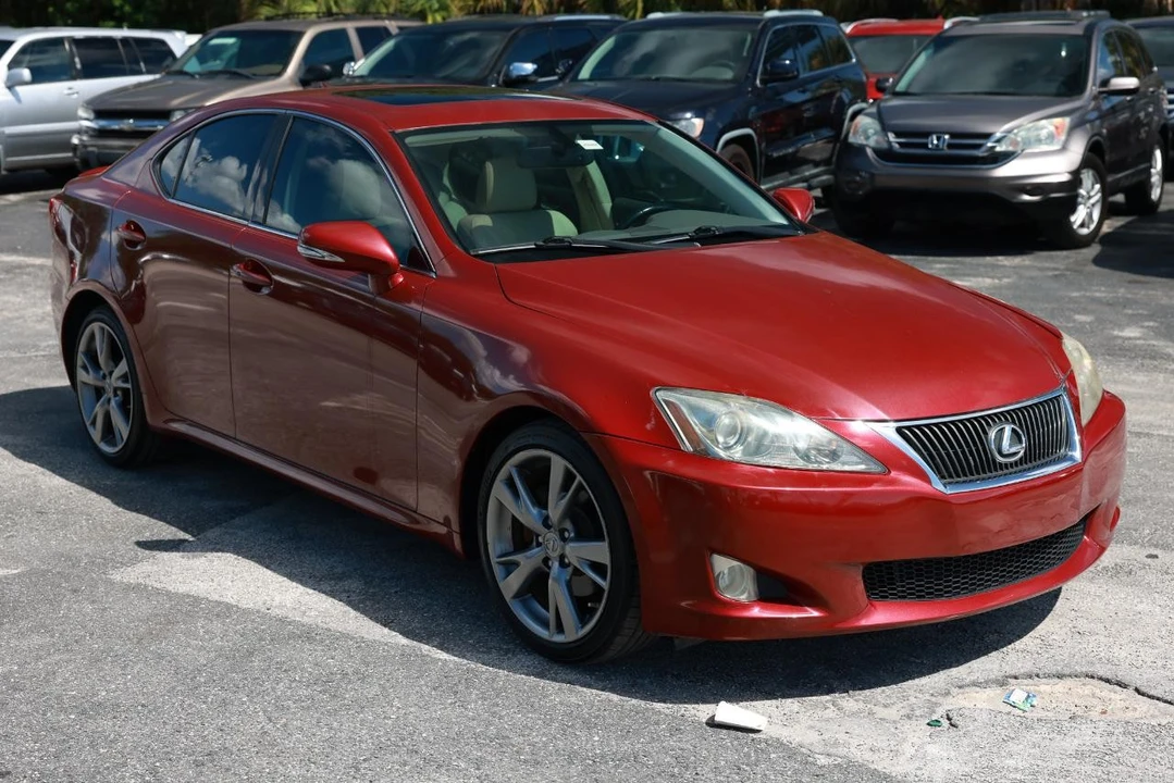 2010 Lexus IS 2nd Gen - Image 15 of 31