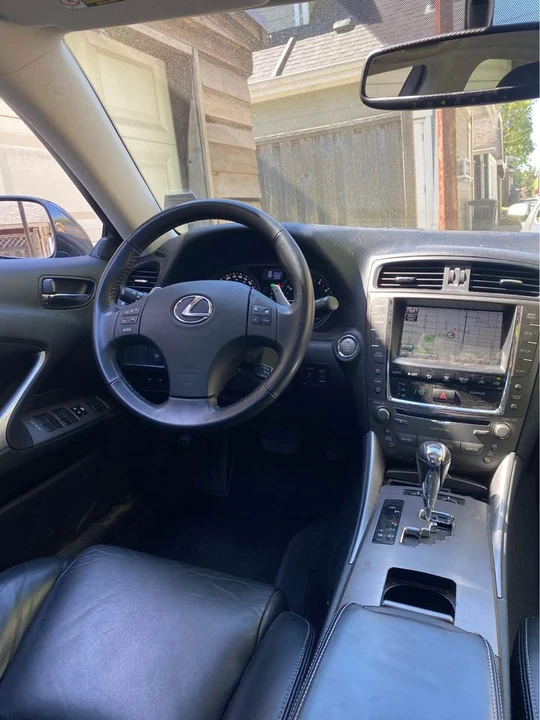2010 Lexus IS 2nd Gen - Image 4 of 10