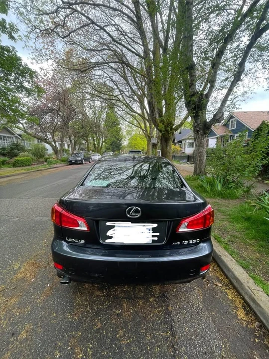 2010 Lexus IS 2nd Gen - Image 8 of 10