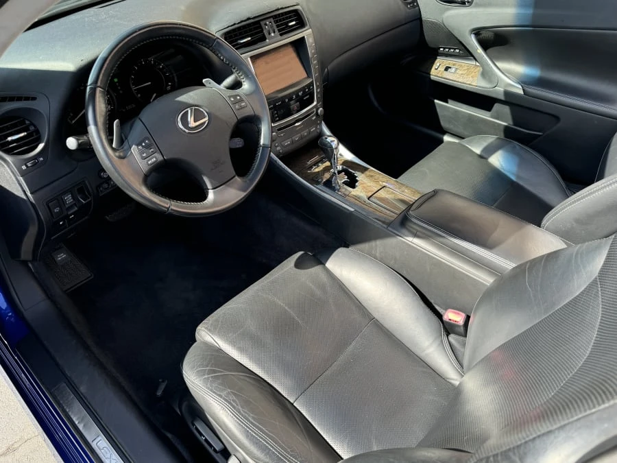 2010 Lexus IS 2nd Gen - Image 9 of 13