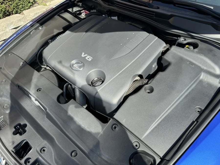 2010 Lexus IS 2nd Gen - Image 12 of 13