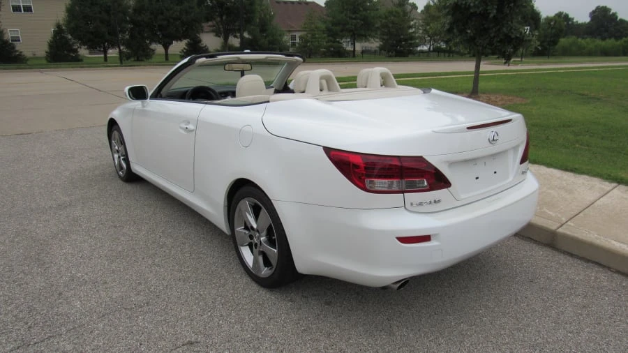 2010 Lexus IS 2nd Gen - Image 3 of 11
