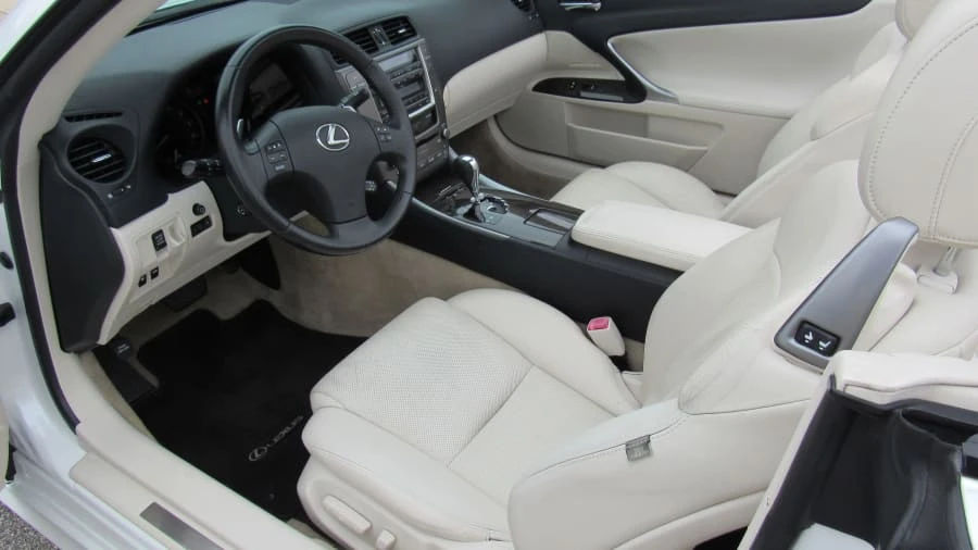 2010 Lexus IS 2nd Gen - Image 4 of 11