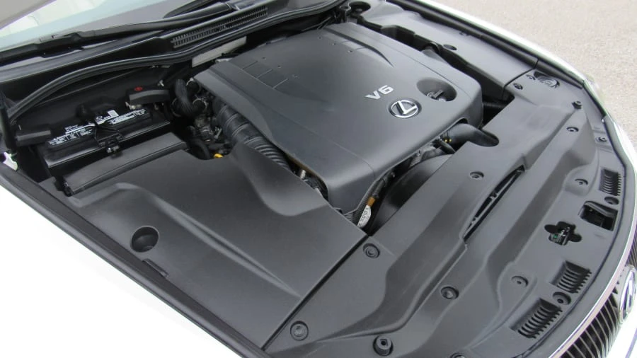 2010 Lexus IS 2nd Gen - Image 8 of 11
