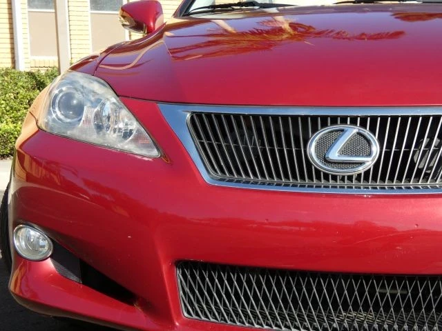 2010 Lexus IS 2nd Gen - Image 17 of 21