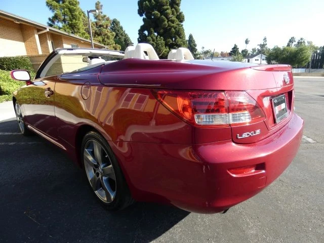 2010 Lexus IS 2nd Gen - Image 11 of 21