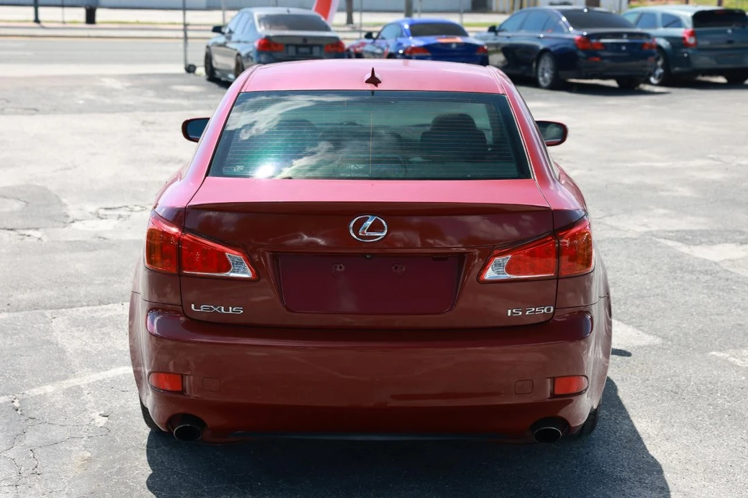 2010 Lexus IS 2nd Gen - Image 6 of 10