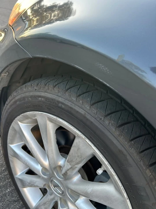 2010 Lexus IS 2nd Gen - Image 10 of 17