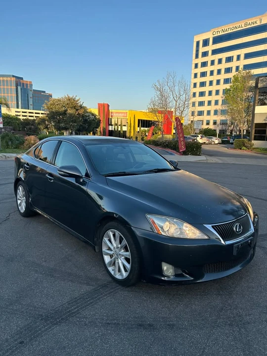 2010 Lexus IS 2nd Gen - Image 3 of 17