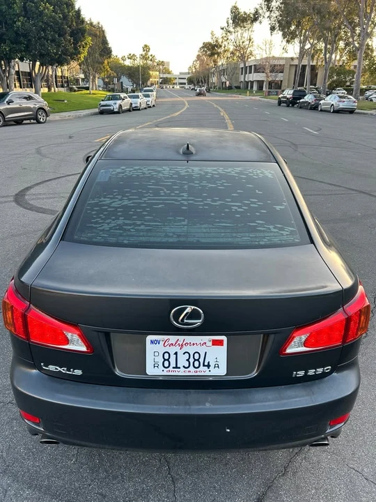 2010 Lexus IS 2nd Gen - Image 7 of 17