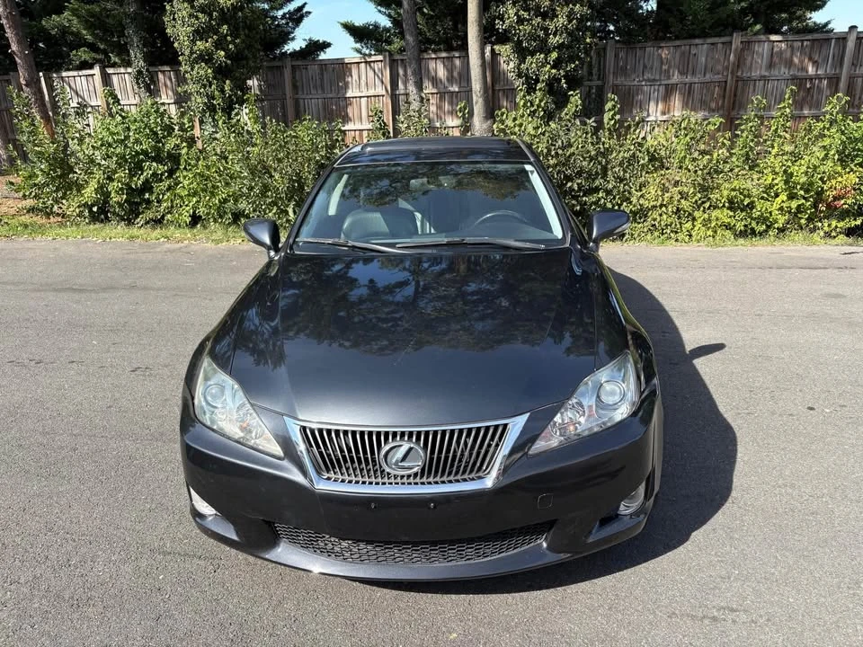 2010 Lexus IS 2nd Gen - Image 4 of 10