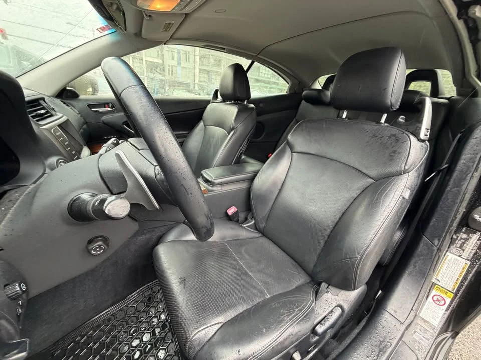 2010 Lexus IS 2nd Gen - Image 10 of 12