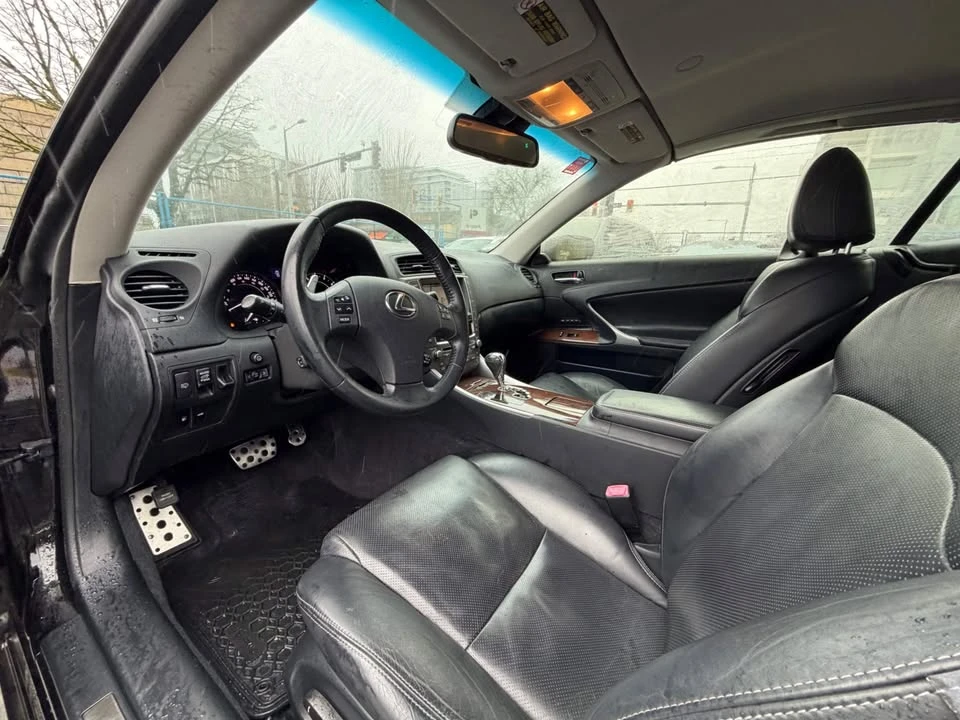 2010 Lexus IS 2nd Gen - Image 11 of 12