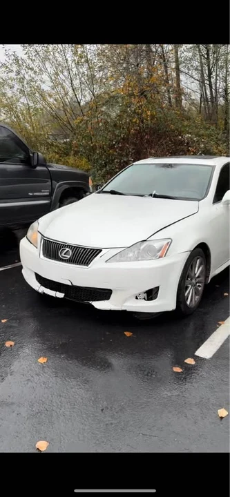 2010 Lexus IS 2nd Gen - Image 10 of 10