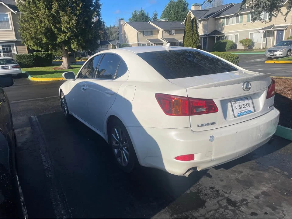 2010 Lexus IS 2nd Gen - Image 5 of 10