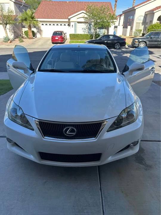2010 Lexus IS 2nd Gen - Image 9 of 9
