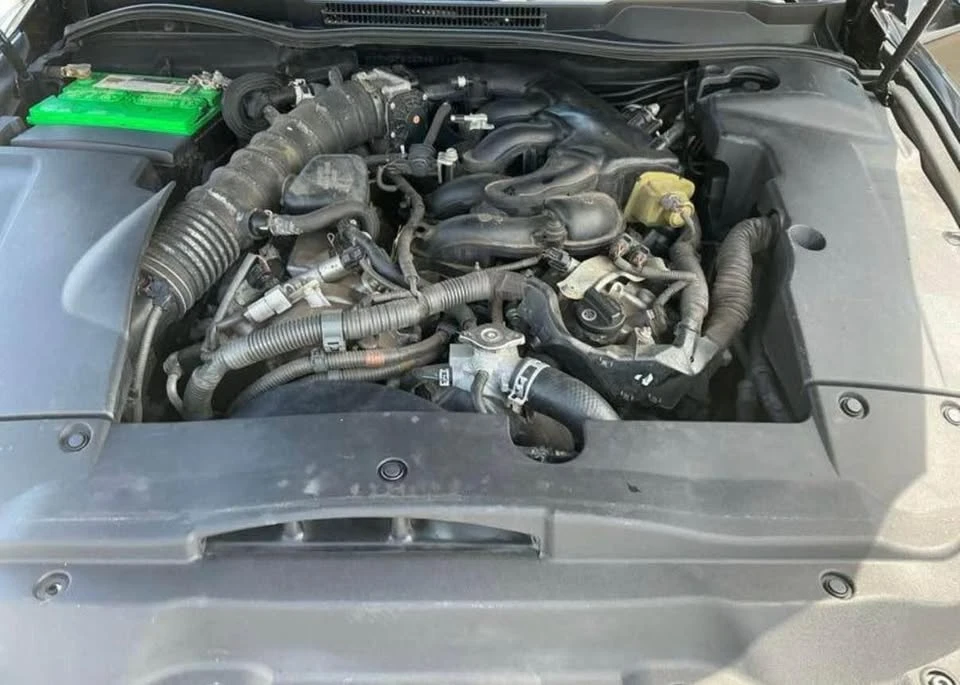2010 Lexus LS 4th Gen - Image 5 of 9