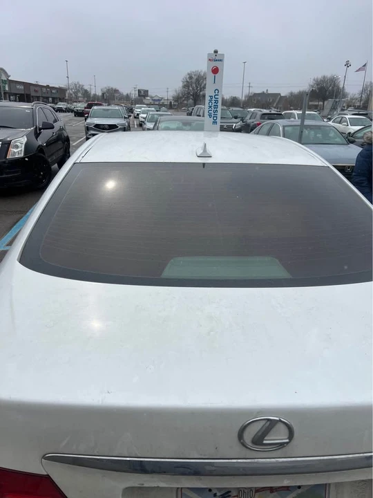 2010 Lexus LS 4th Gen - Image 2 of 3