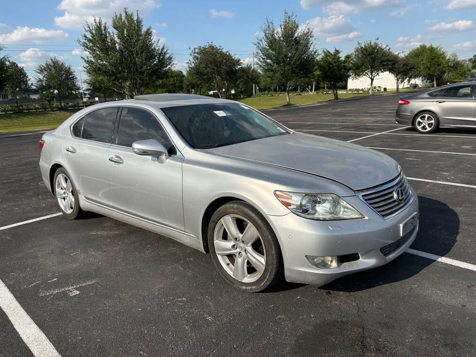 2010 Lexus LS 4th Gen - Image 2 of 7