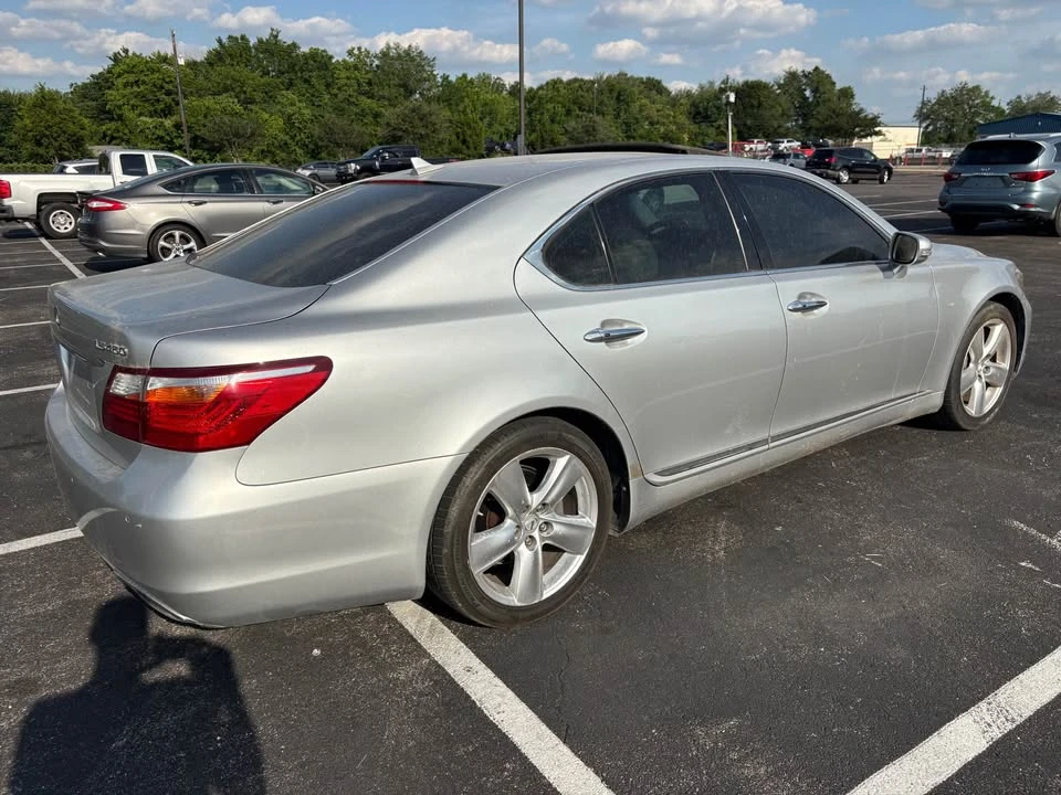 2010 Lexus LS 4th Gen - Image 3 of 7