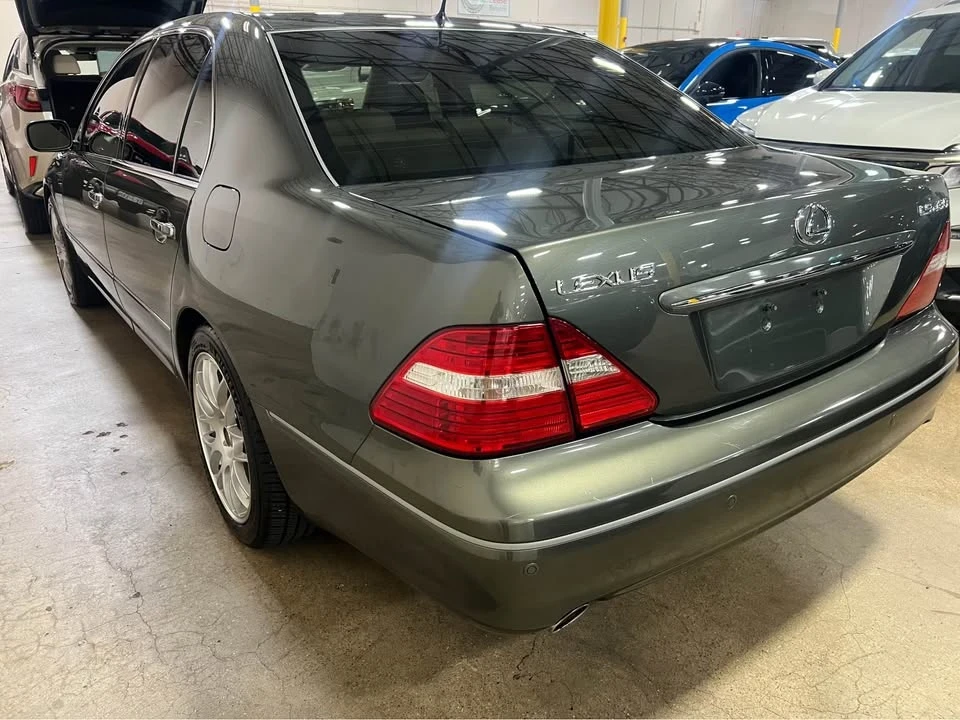 2010 Lexus LS 4th Gen - Image 13 of 13
