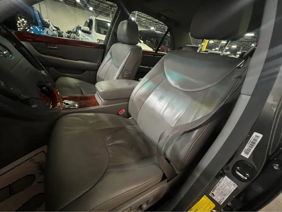 2010 Lexus LS 4th Gen - Image 8 of 13