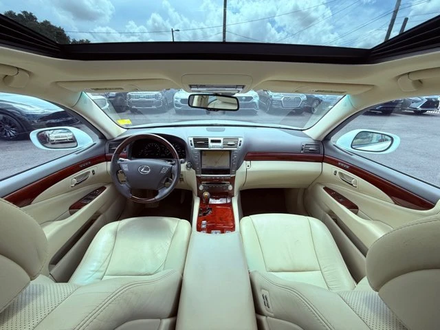 2010 Lexus LS 4th Gen - Image 15 of 20