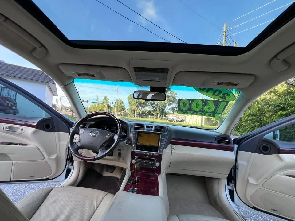 2010 Lexus LS 4th Gen - Image 13 of 20