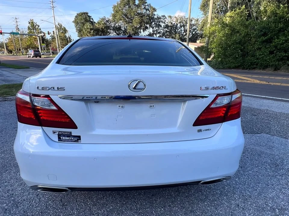 2010 Lexus LS 4th Gen - Image 6 of 20