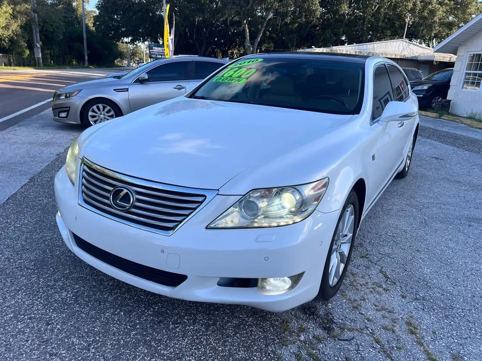2010 Lexus LS 4th Gen - Image 3 of 20