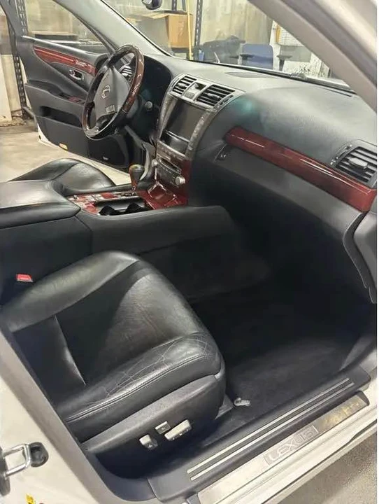 2010 Lexus LS 4th Gen - Image 7 of 10