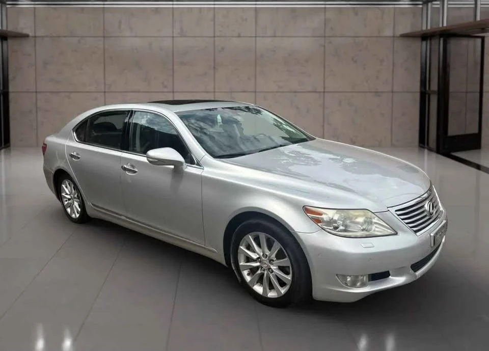 2010 Lexus LS 4th Gen - Image 2 of 10