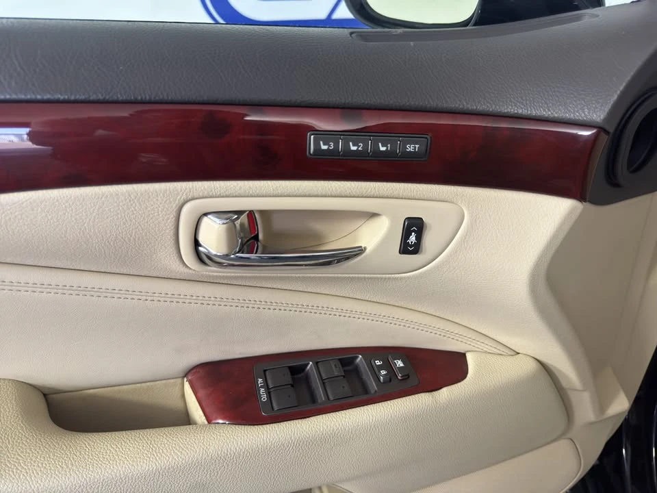 2010 Lexus LS 4th Gen - Image 14 of 20